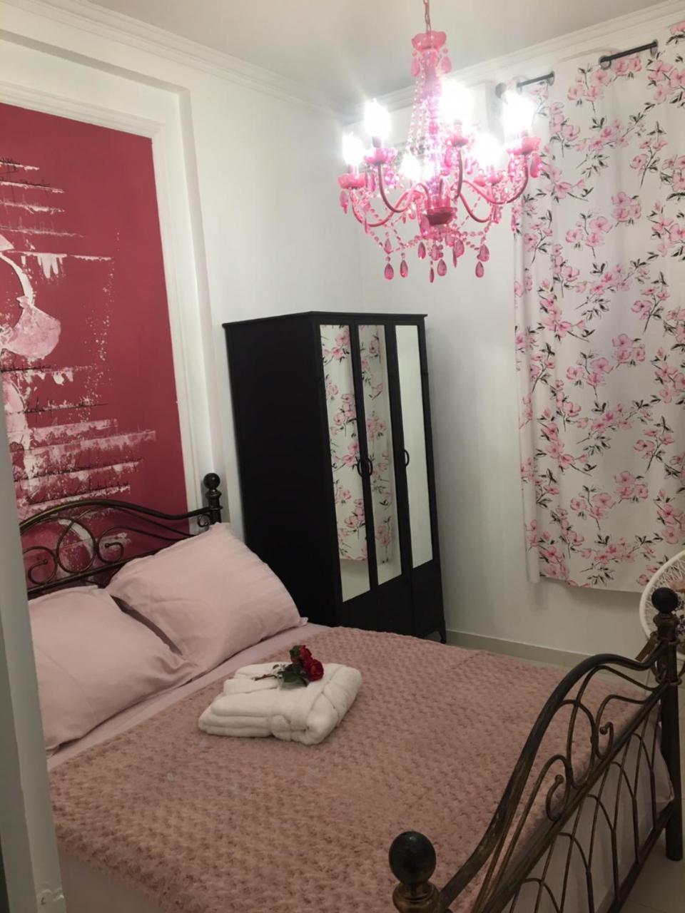 ル・ロベール La Mariposa Bed & Breakfast エクステリア 写真